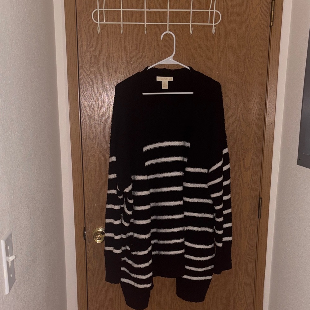 Striped Black and White Women's Cardigan